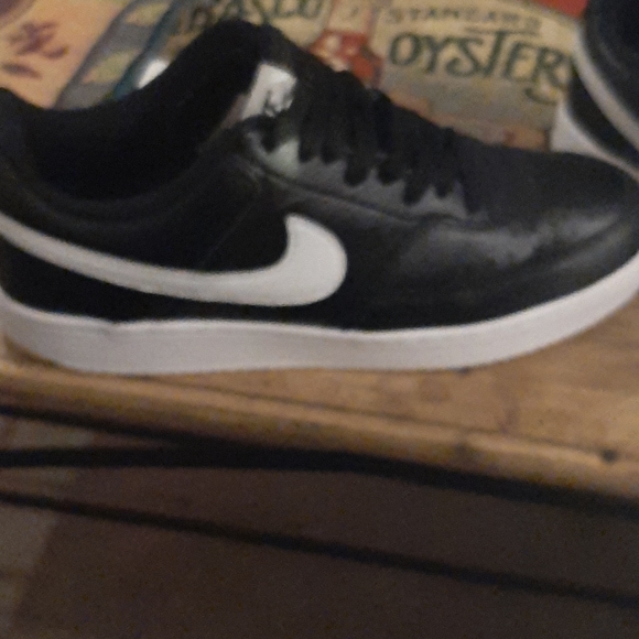 Shoes - Picture 3 of 3